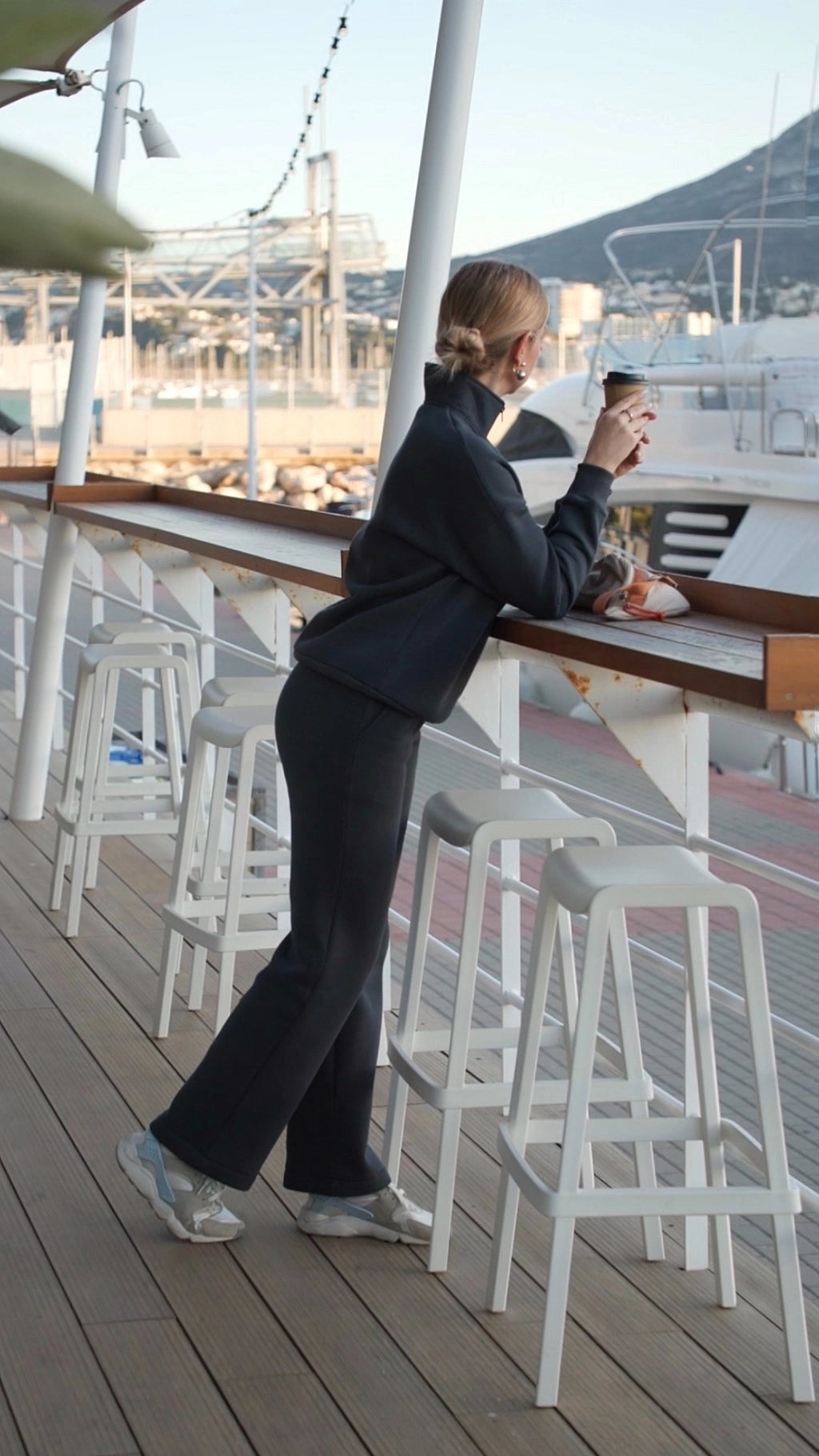 Women’s tracksuit set “Paulė” CMF421