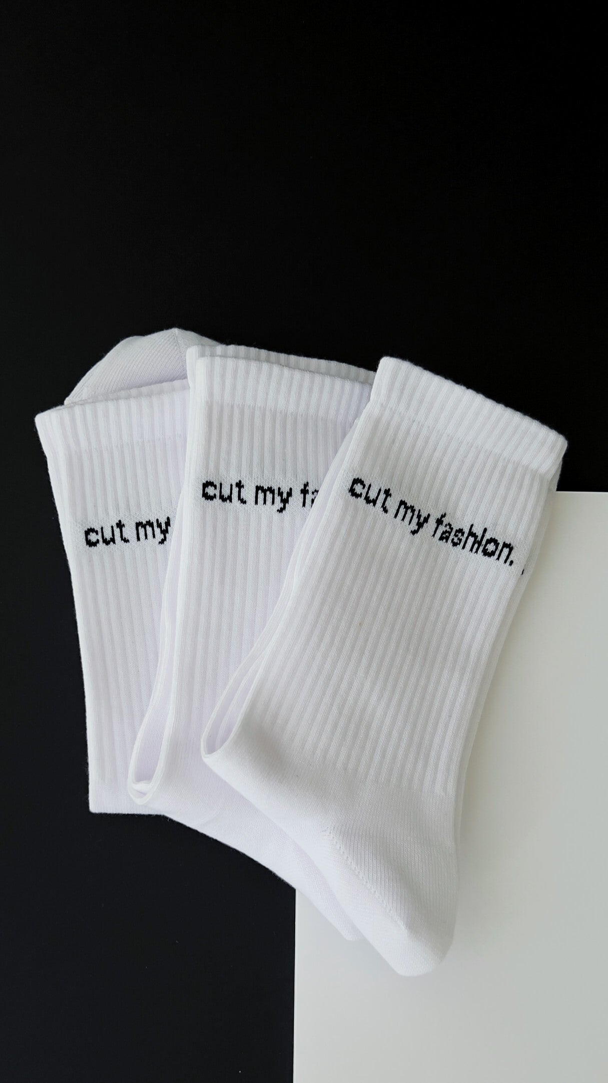 unisex baltos kojines cutmyfashion