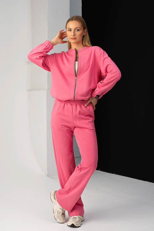 Lint-free leisure tracksuit 