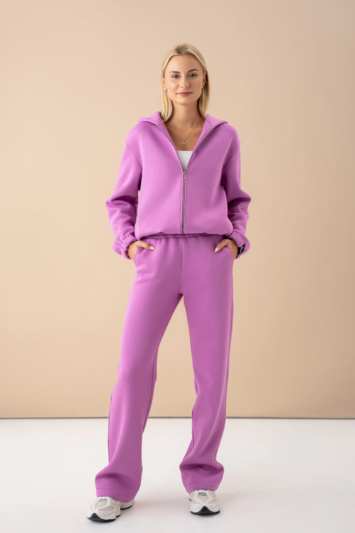 Leisure tracksuit 