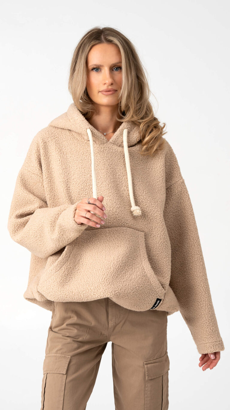 Oversized džemperis “CMF by Kamilė” CMF320